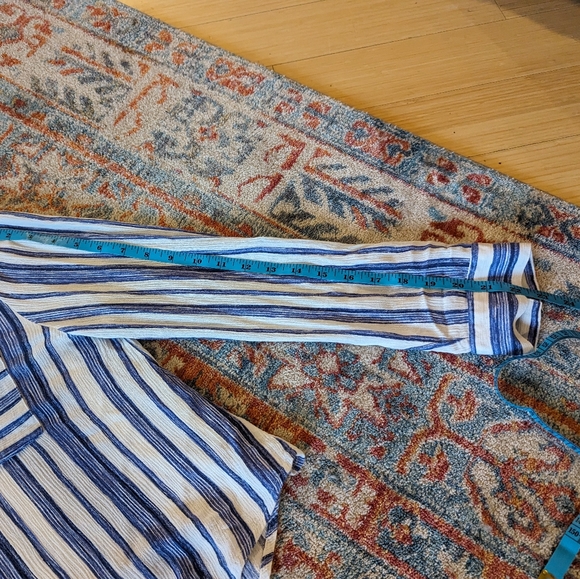 Chico's 0.5 Wms Small Button Up Blouse Tie Front Stripe White Blue Gauzey 136 - Picture 10 of 10